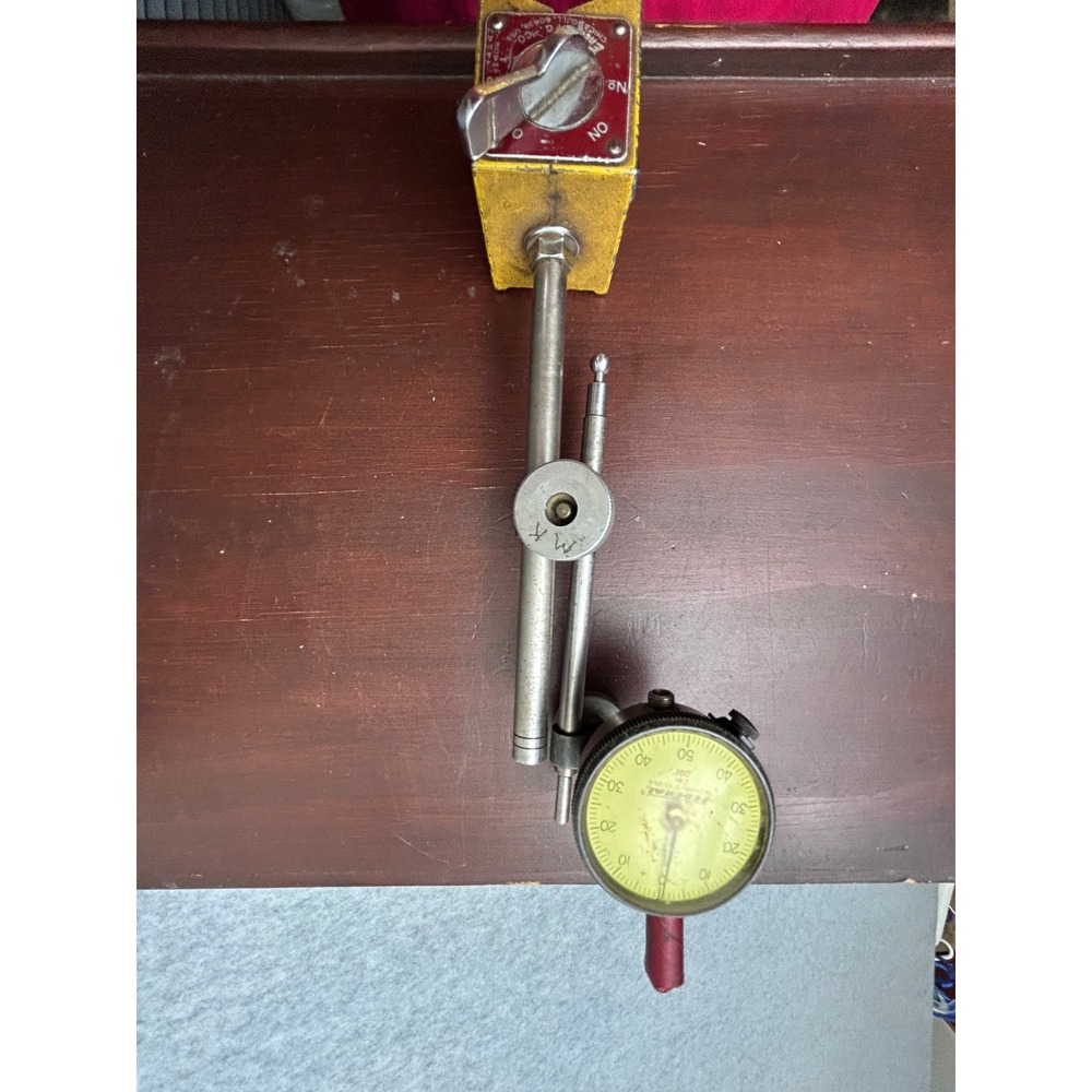 Federal C8I Dial Indicator .001 with magnetic base machinists tool